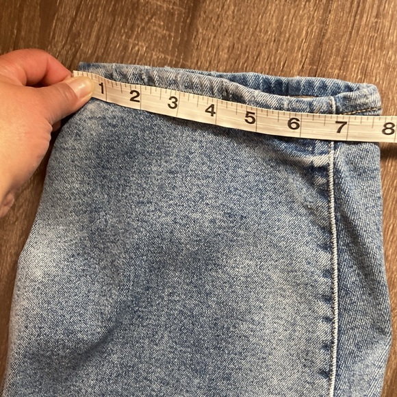 Womens EUC Torrid 30S Mid Rise Skinny Stretch Jeans Distressed - Picture 9 of 10